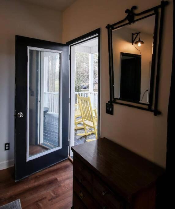 Honey, I'M Home Near Savannah - Seen On Hgtv Экстерьер фото
